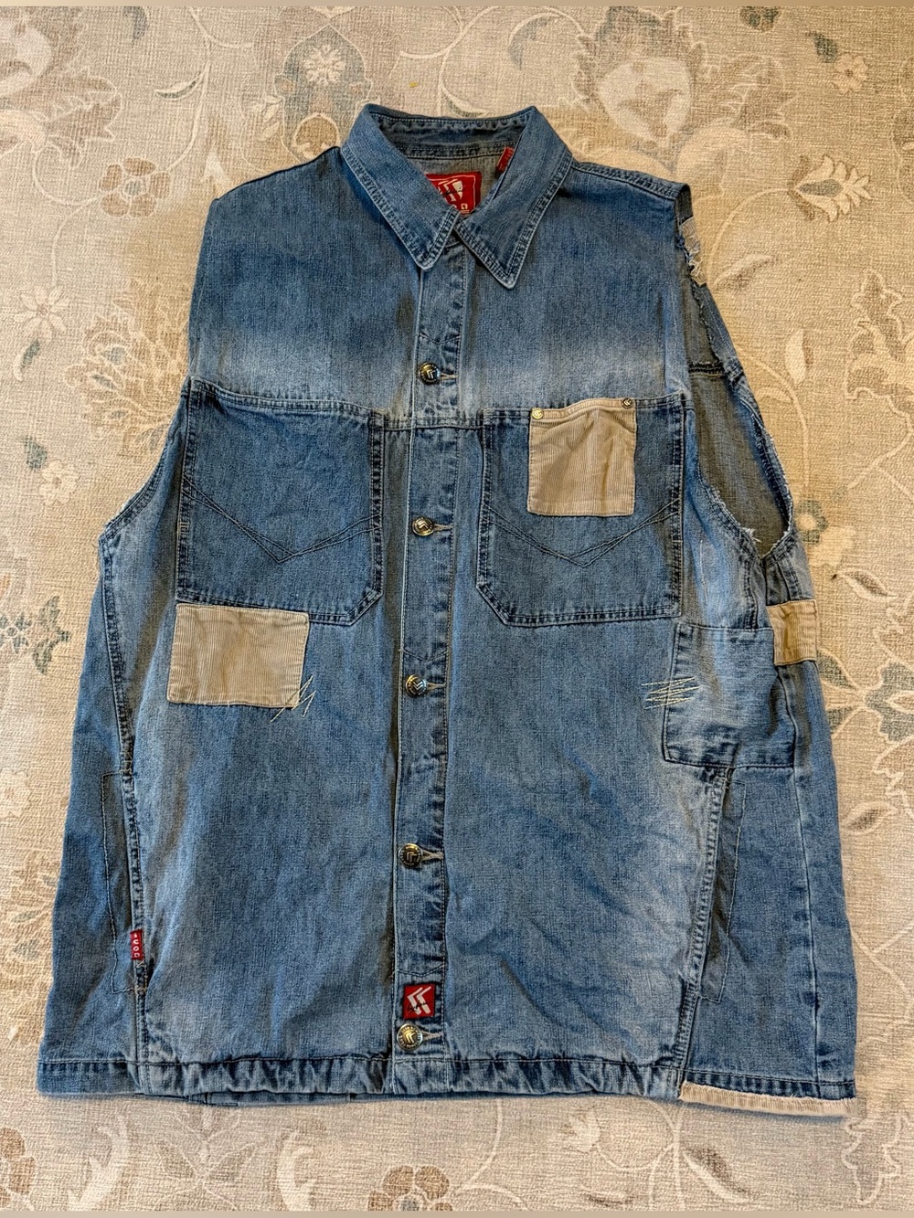 Icon By Kani Vintage Oversized Patchwork Denim Vest in Men's Large